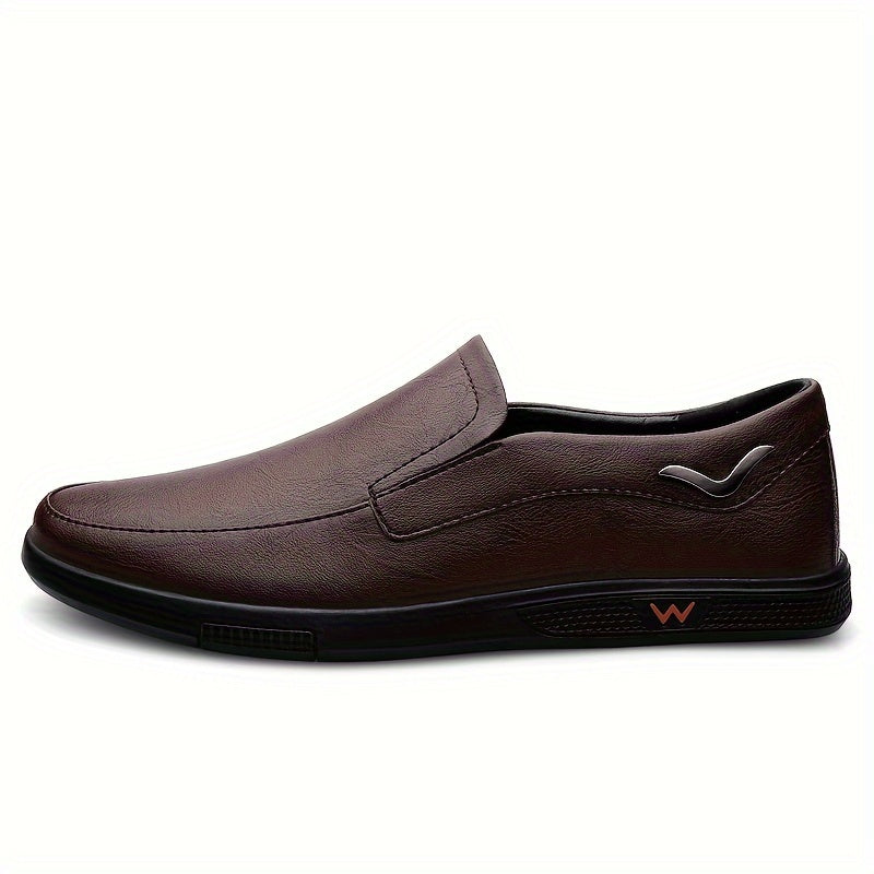 Mocasines slip-on para hombre de color sólido con parte superior de PU y suela de goma antideslizante, casual para todas las estaciones