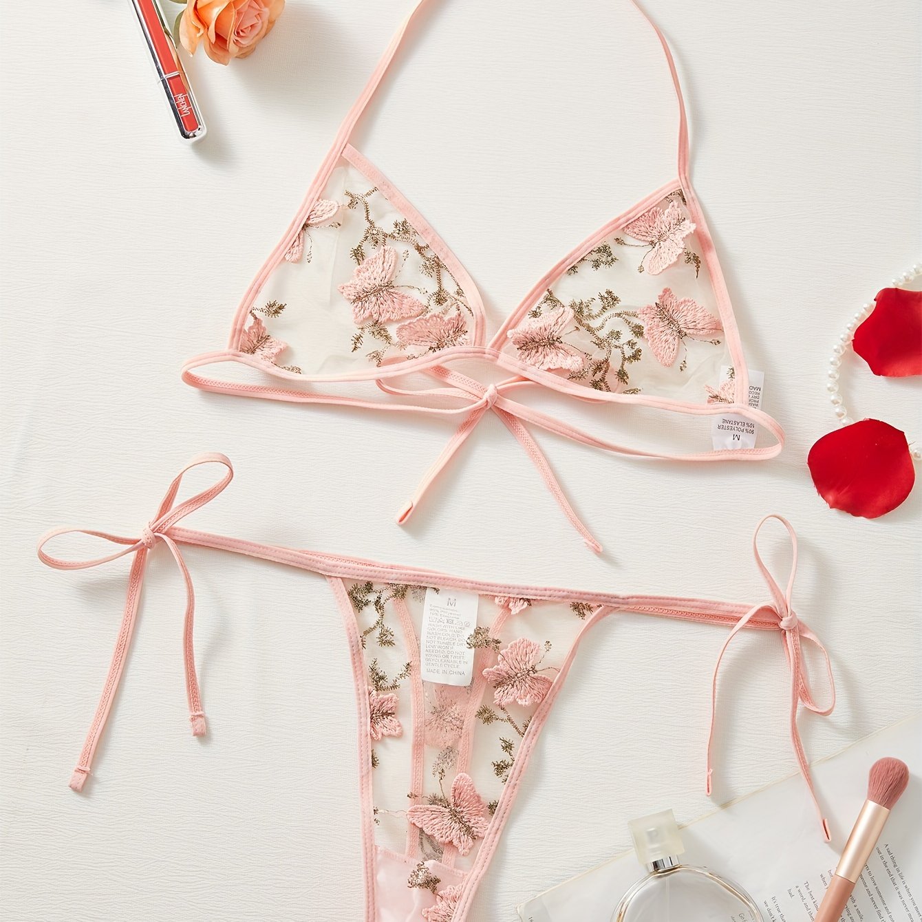 Uch nuqtali tikuvli brassier to'plami