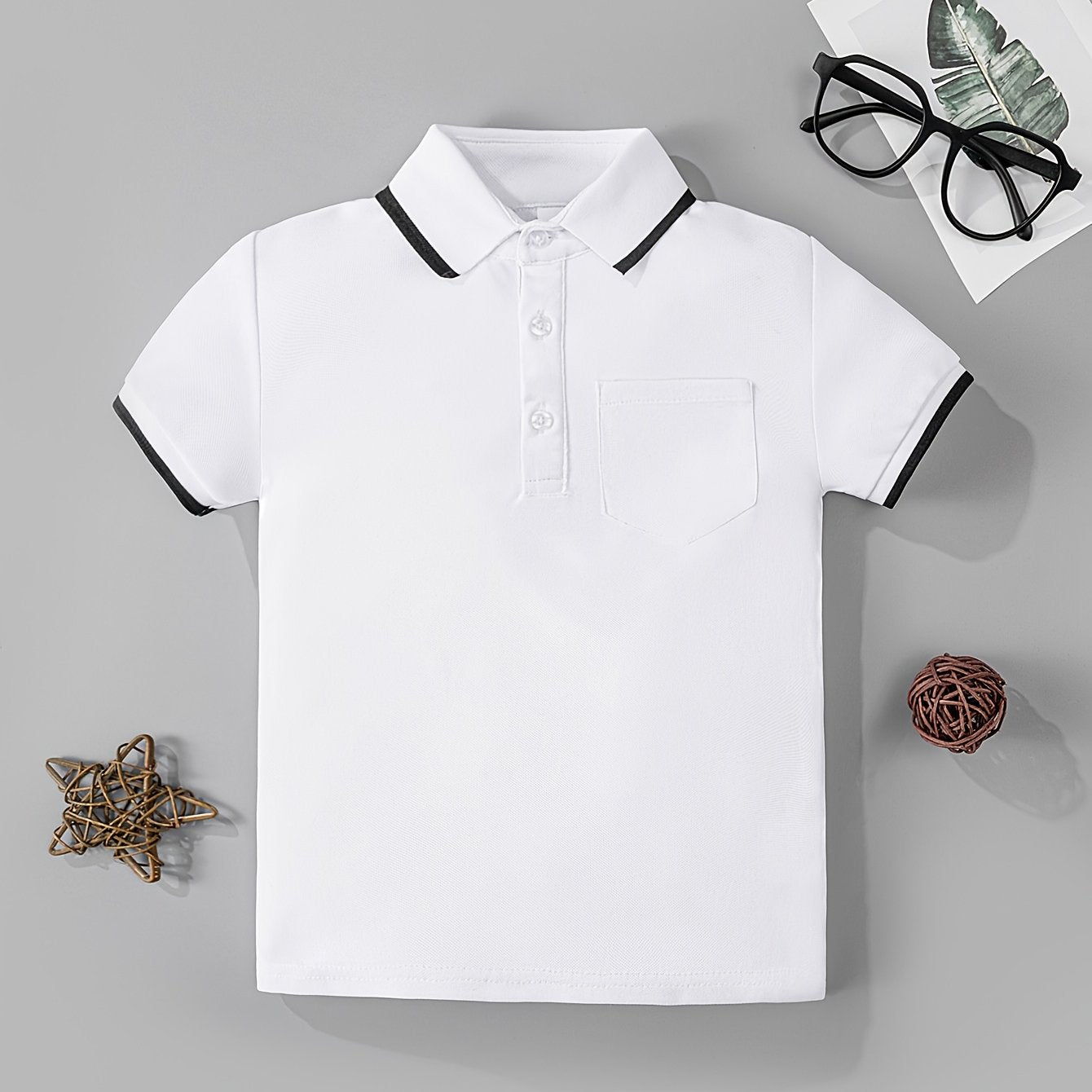 Camisa de punto para niños en verano, en blanco y negro, de manga corta, con bolsillo, top casual