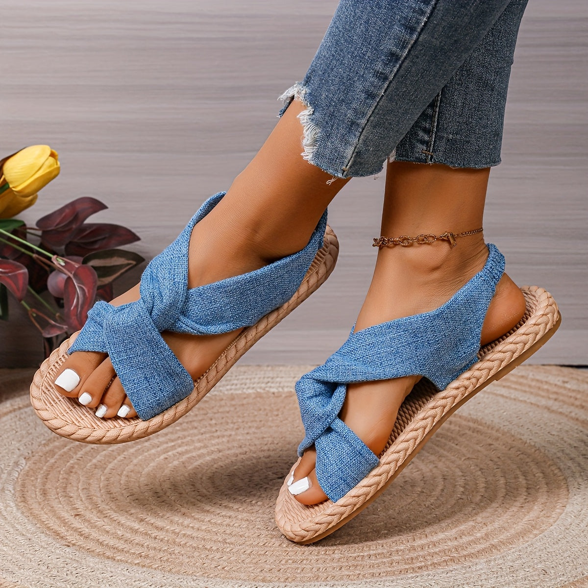 Women's Flat Strappy Sandals Breathable Fabric Cushioned Insole