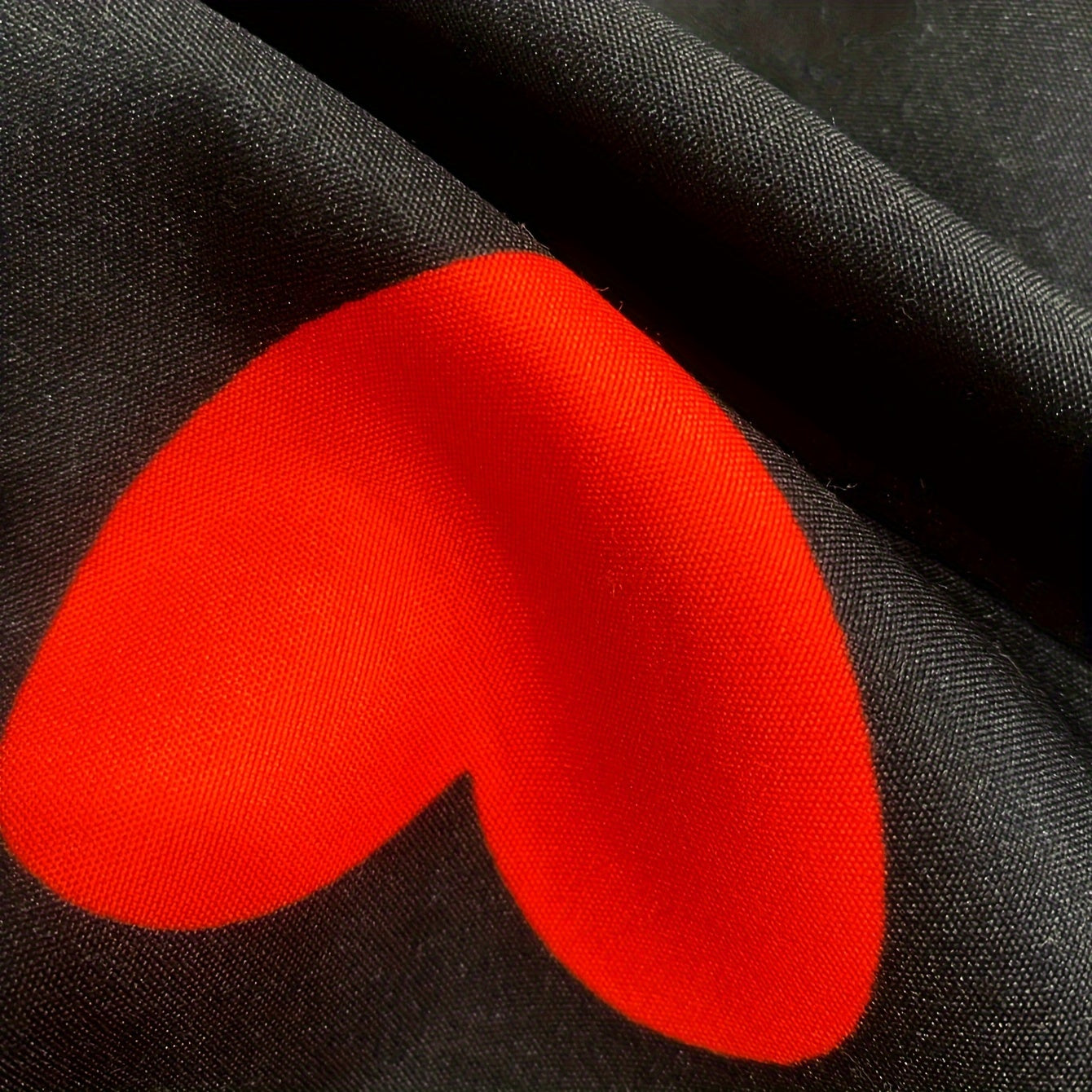 Valentine's Day Heart Print Bedding Set Duvet Cover and Pillowcases Soft and Skin-Friendly