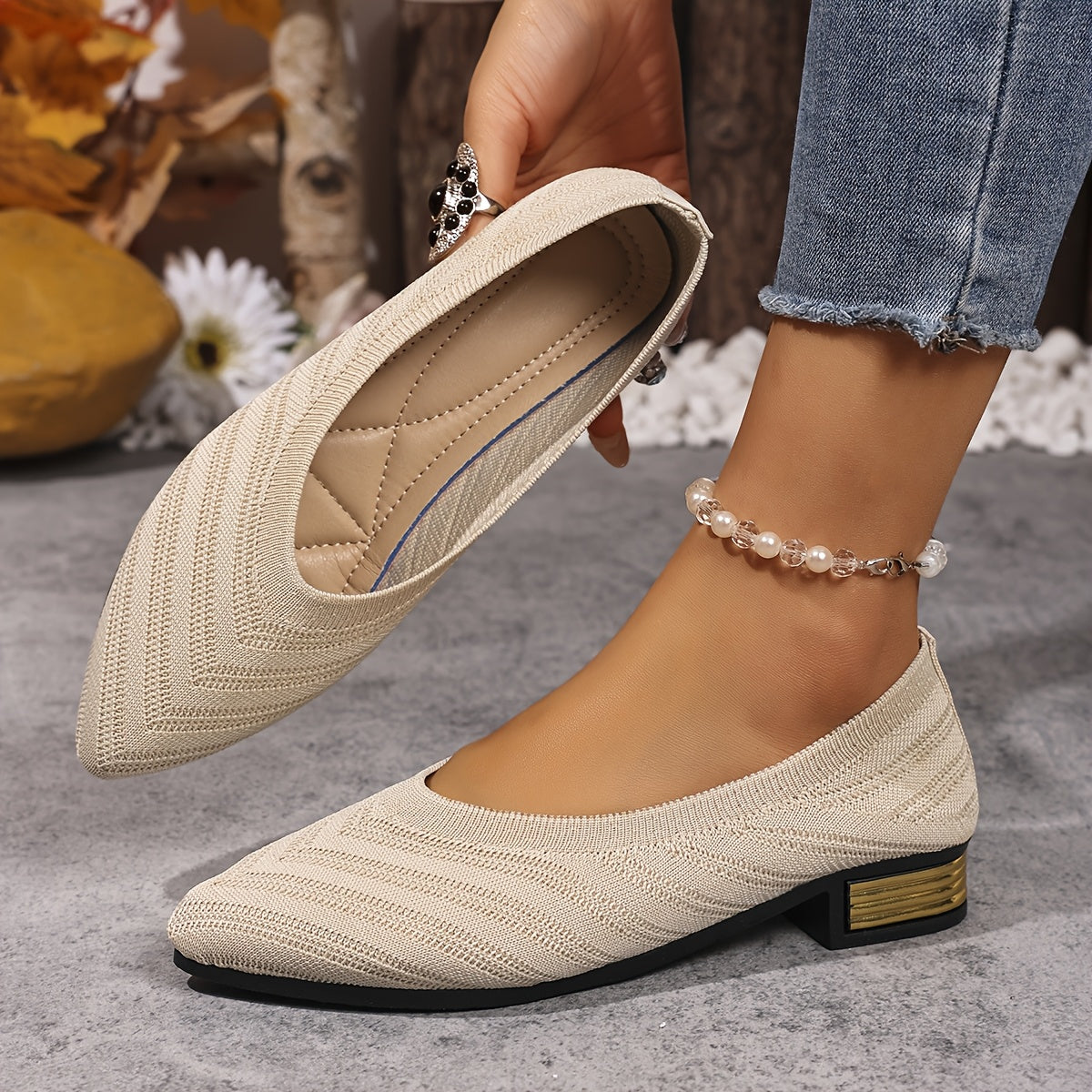 Women’s Embroidered Loafers Lightweight Breathable Fabric Shoes