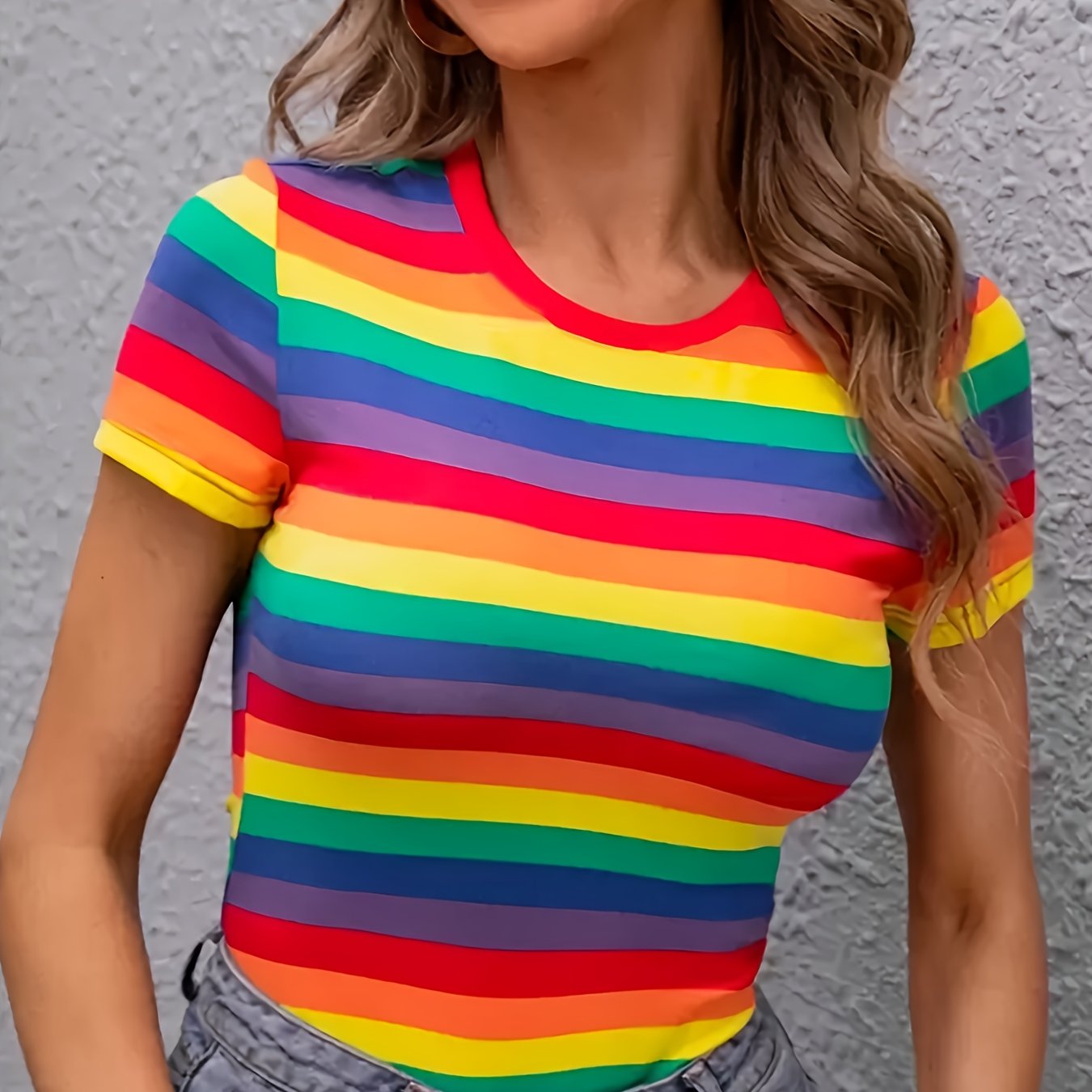Women's Rainbow Stripe Print T-Shirt with Color Block Crew Neck Casual Top