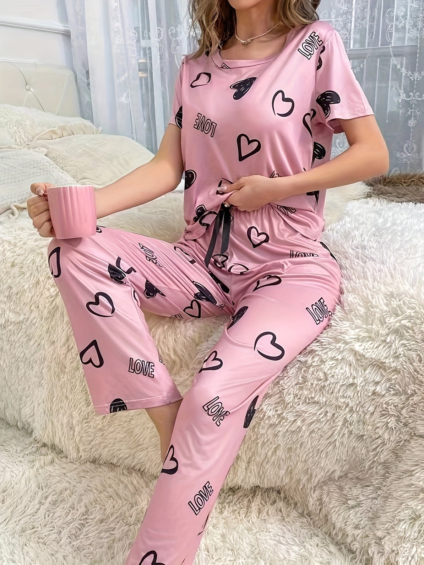 Women's Valentine's Day Pajama Set Heart Letter Print Short Sleeve Top Elastic Pants Sleepwear Loungewear