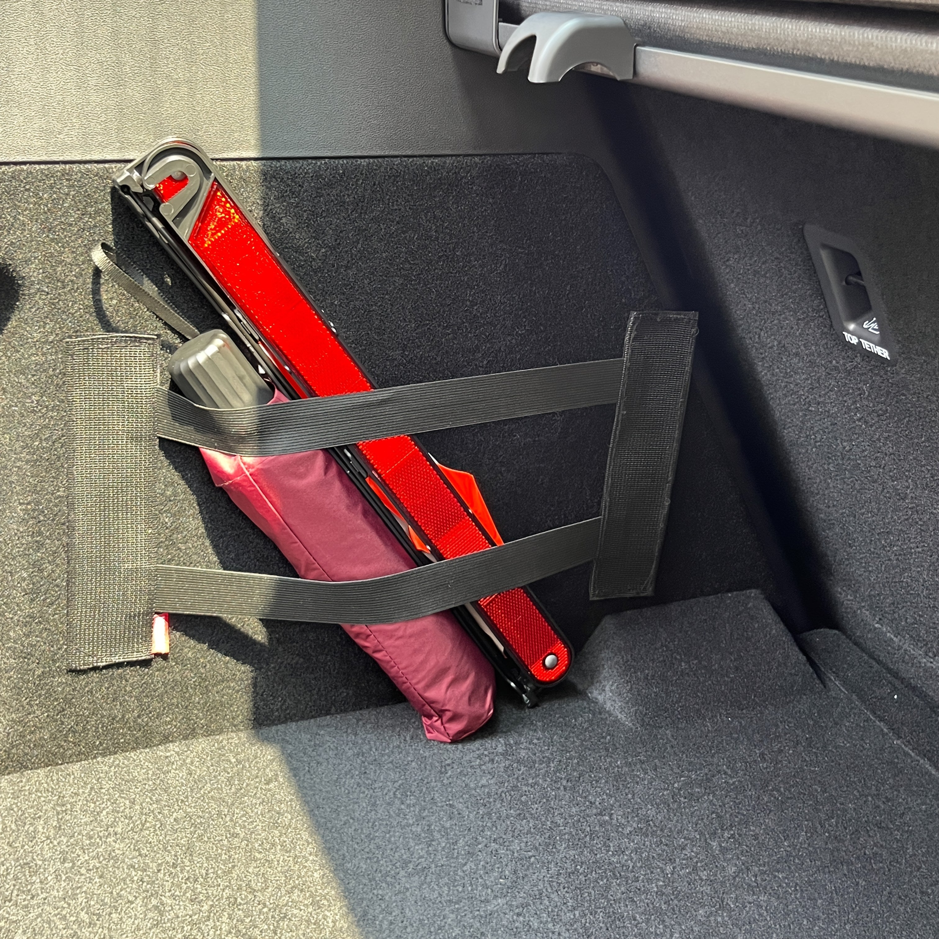 Black Car Trunk Storage Box with Fixing Belt and Plush Lining