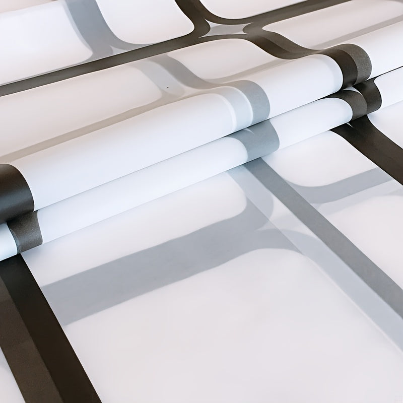 EVA polietilen tekis hammom pardasi, mustahkam metall grometlar va plastik tutqichlar bilan, suvga chidamli va yengil, barcha mavsumlar uchun kosmik mavzudagi dush bo'linmasi