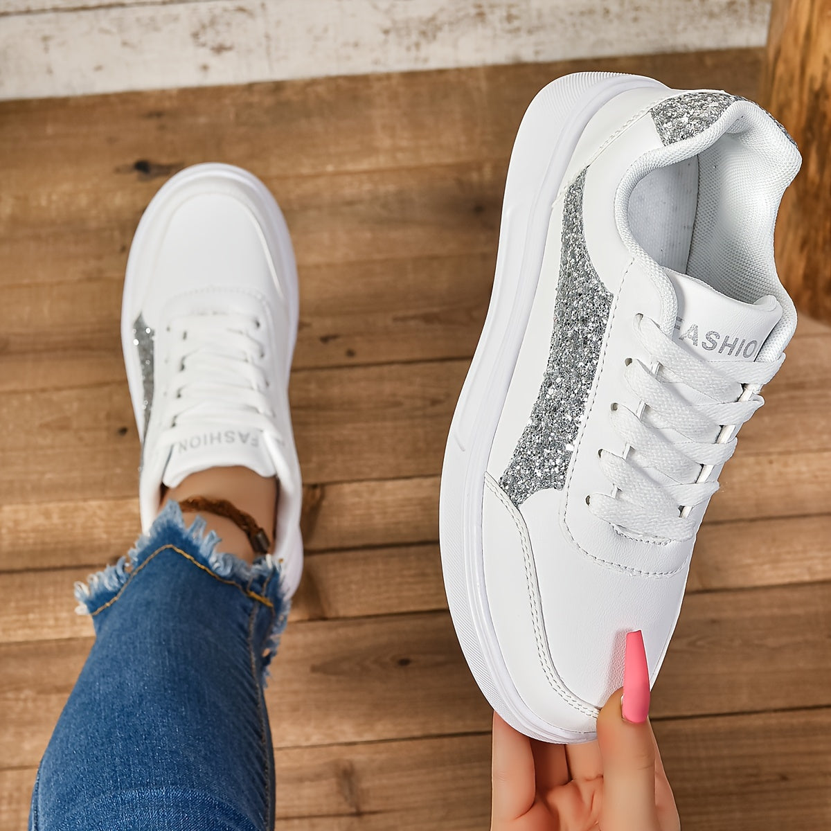 Women's Glitter Lace-Up Sneakers, Lightweight Soft Sole Skate Shoes