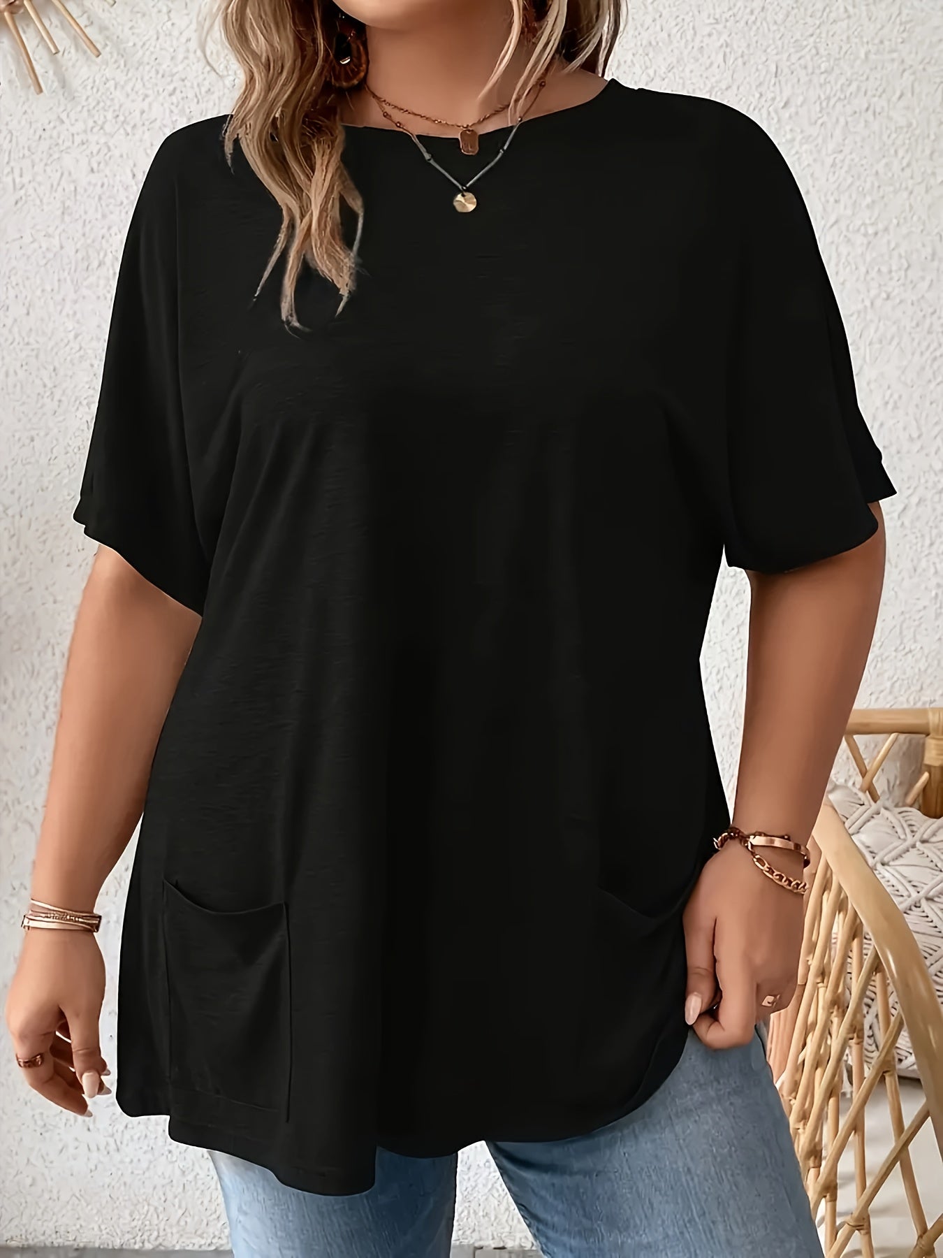 Women's Black Pocket T-Shirt Cotton Short Sleeve Casual Summer Top