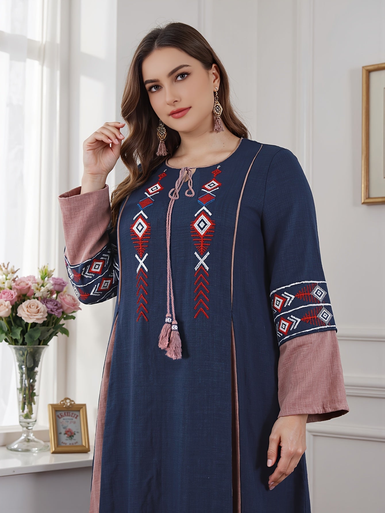 Plus Size Navy Blue V-Neck Maxi Dress With Red White Embroidery