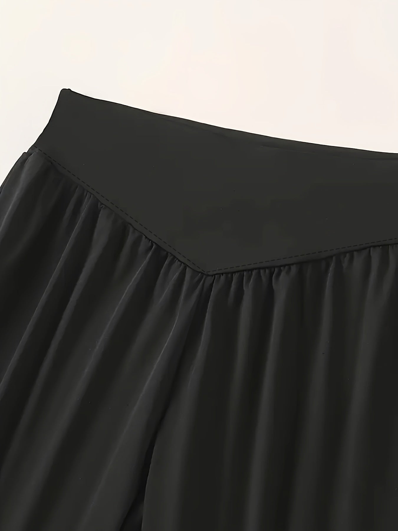 Plus Size Women's High-Waisted Loose Fit Capri Leggings Summer Breathable Pants