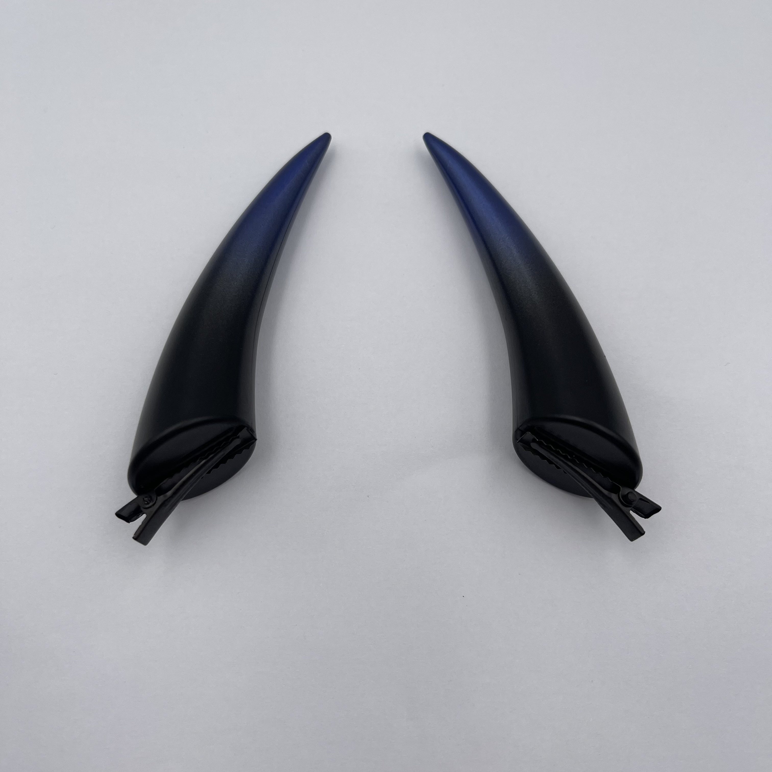 Set of 2 Gothic Dark Demon Horns Hair Clips for Halloween Cosplay Accessories