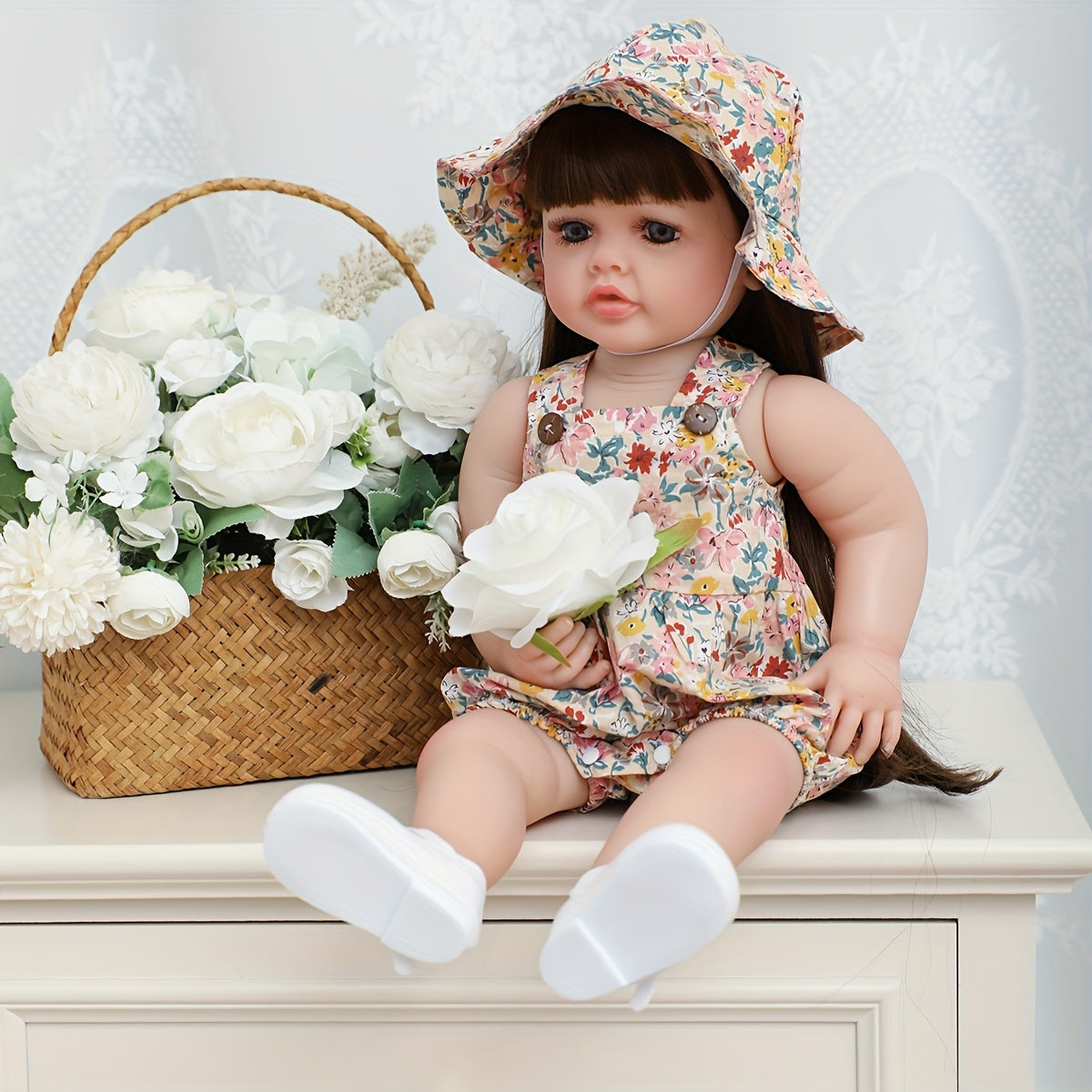 22 dyuymli silikon qiz bolalar kukli, ijodiy o'yin va kiyinish uchun, Rojdestvo va Xellouin uchun bolalar o'yinchoqlari