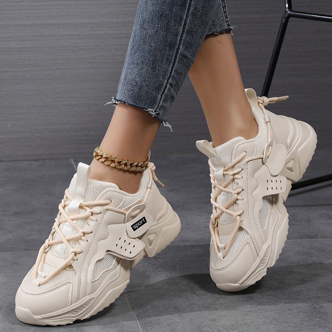 Women's Mesh Running Shoes Breathable Lightweight Walking Sneakers