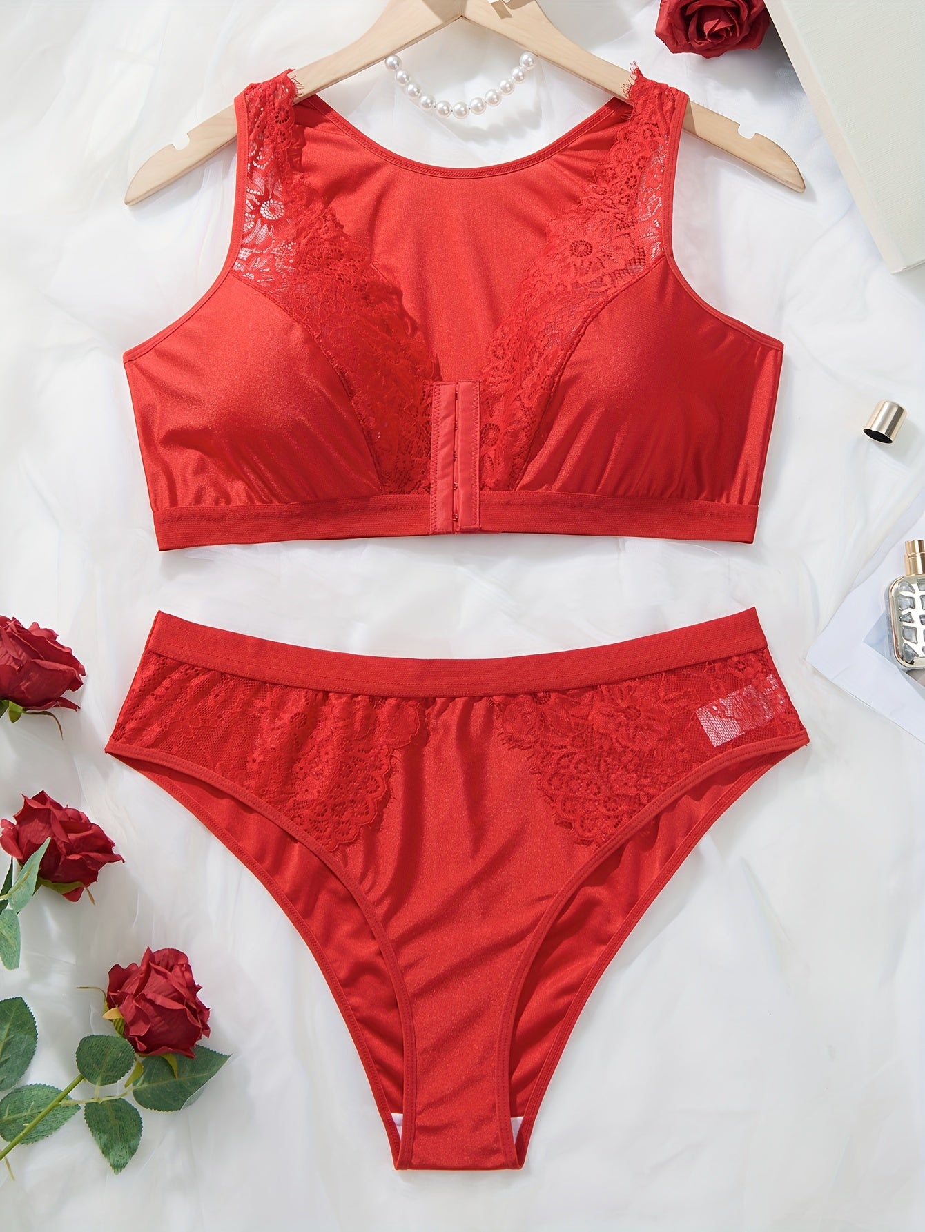 Комплект женского белья больших размеров из кружева с красным цветочным принтом, с высокой эластичностью вязки