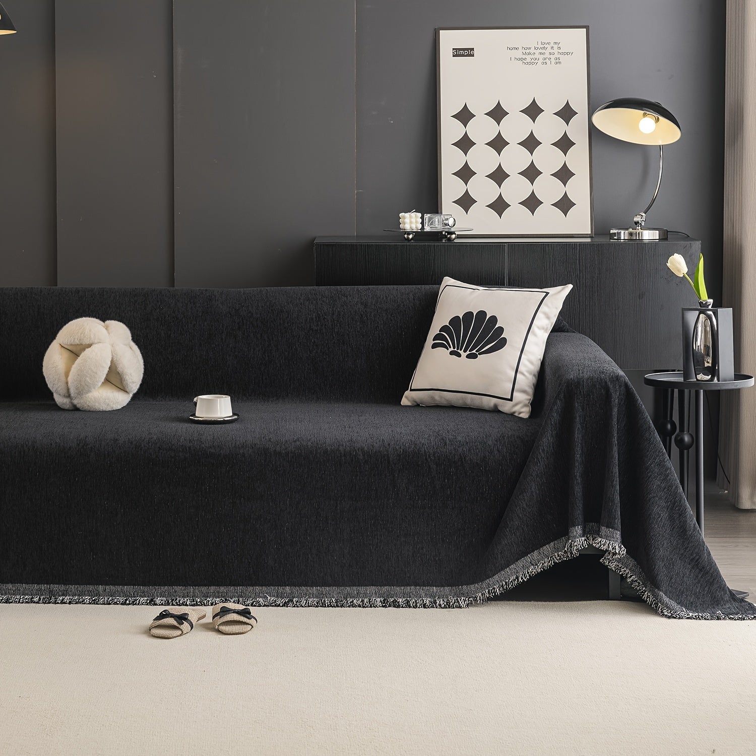 Tasselli suv o'tkazmaydigan divan qoplamasi, yuvilishi mumkin va bardoshli, yashash xonasi uy bezaklari uchun universal mebelni himoya qilish.