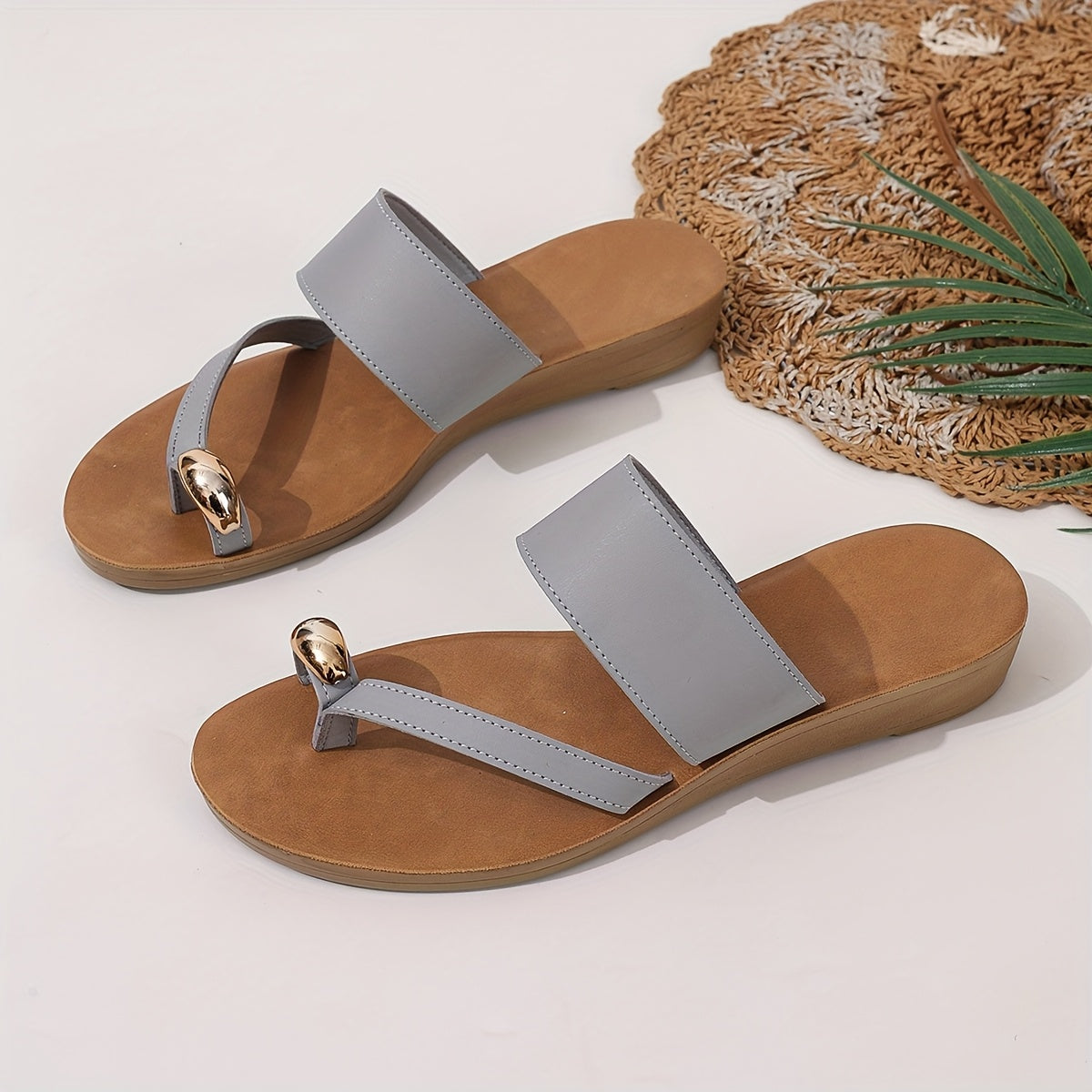 Women Flat Sandals with Toe Separators Soft PU Upper Summer Casual Formal