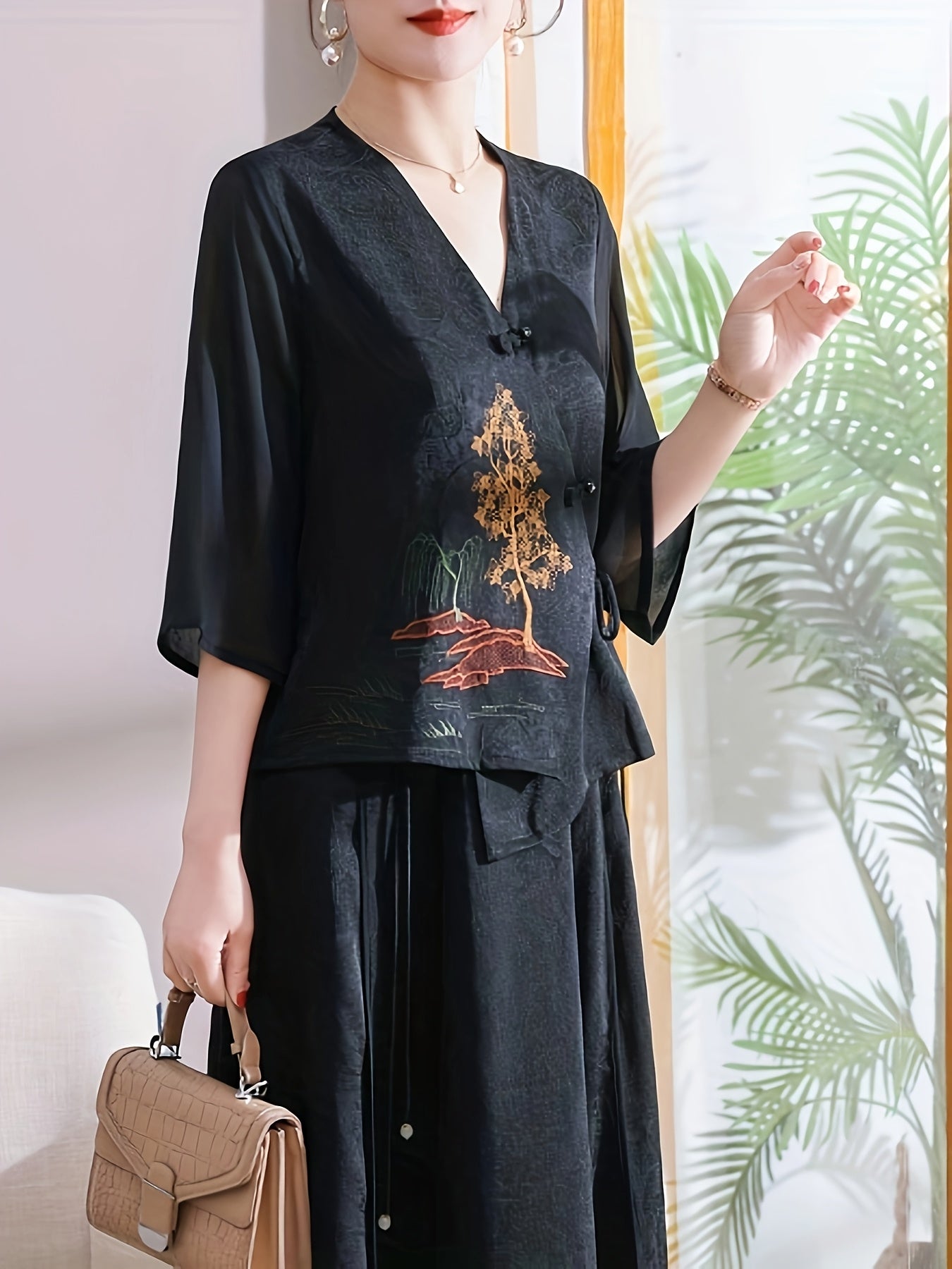 Women's V-Neck Blouse with Asymmetrical Hem Short Sleeve Casual Dressy