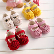 Girls Baby Shoes for First Steps Spring and Autumn Fabric Soft Sole with Flower Decorations