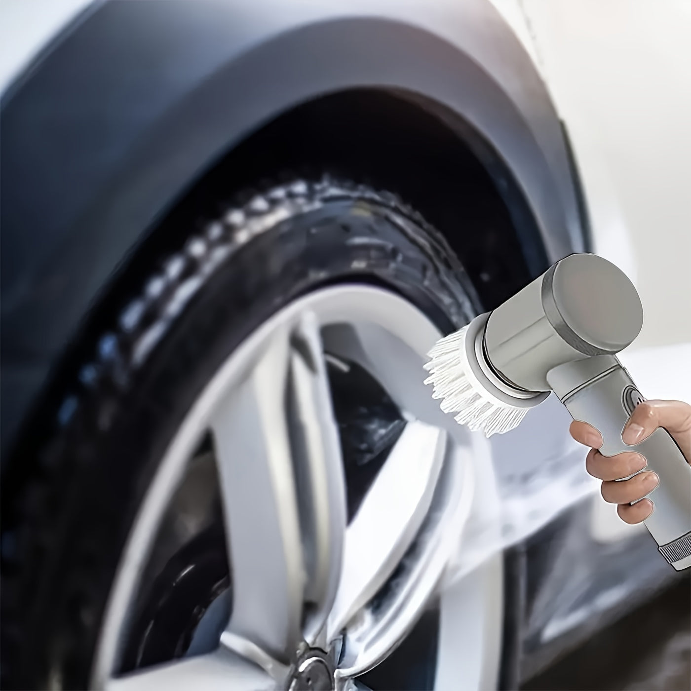 5 ta cho'tka boshli elektr aylanuvchi tozalash qurilmasi, simsiz qayta zaryadlanuvchi dush va hammom tozalagichi