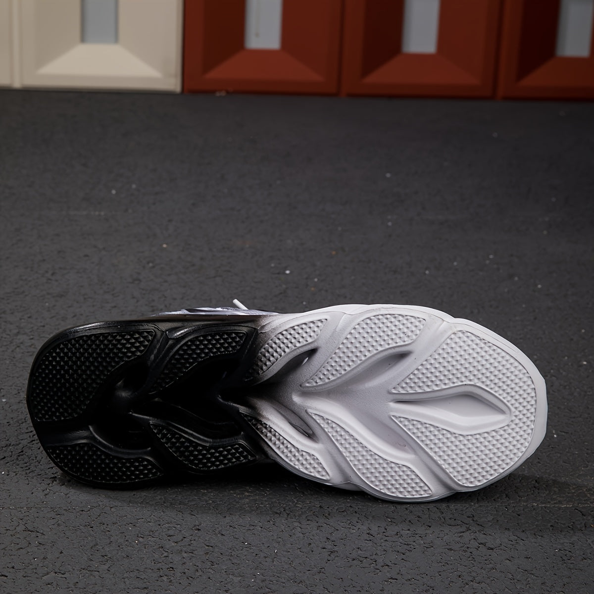 Men's Black and White Gradient Mesh Sneakers with Thick Sole for Height Boost Running Casual Autumn