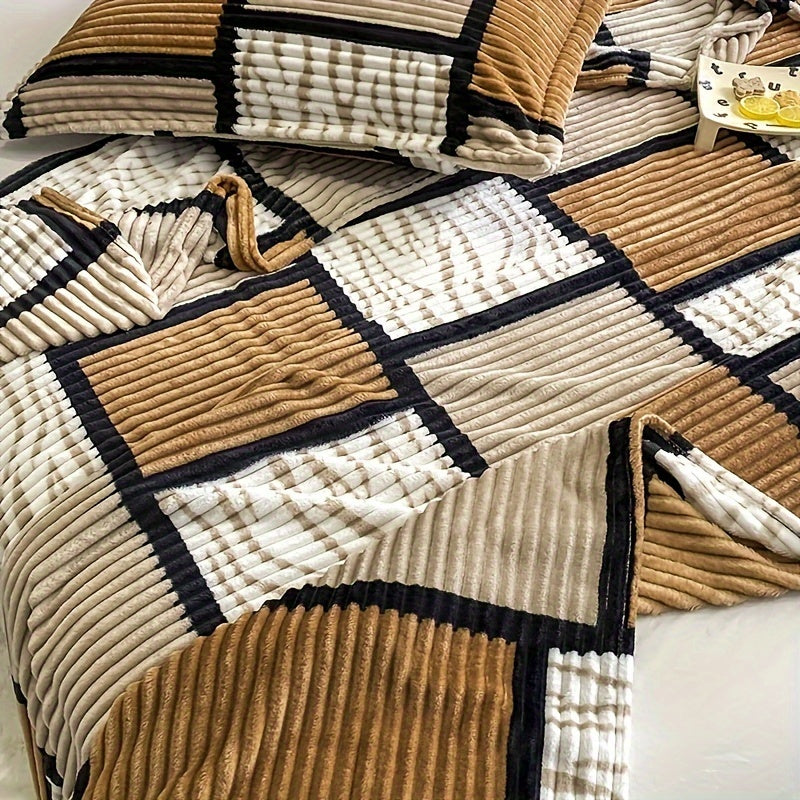 Plaid Throw Blanket Flannel Woven All-Season Machine Washable 100% Polyester