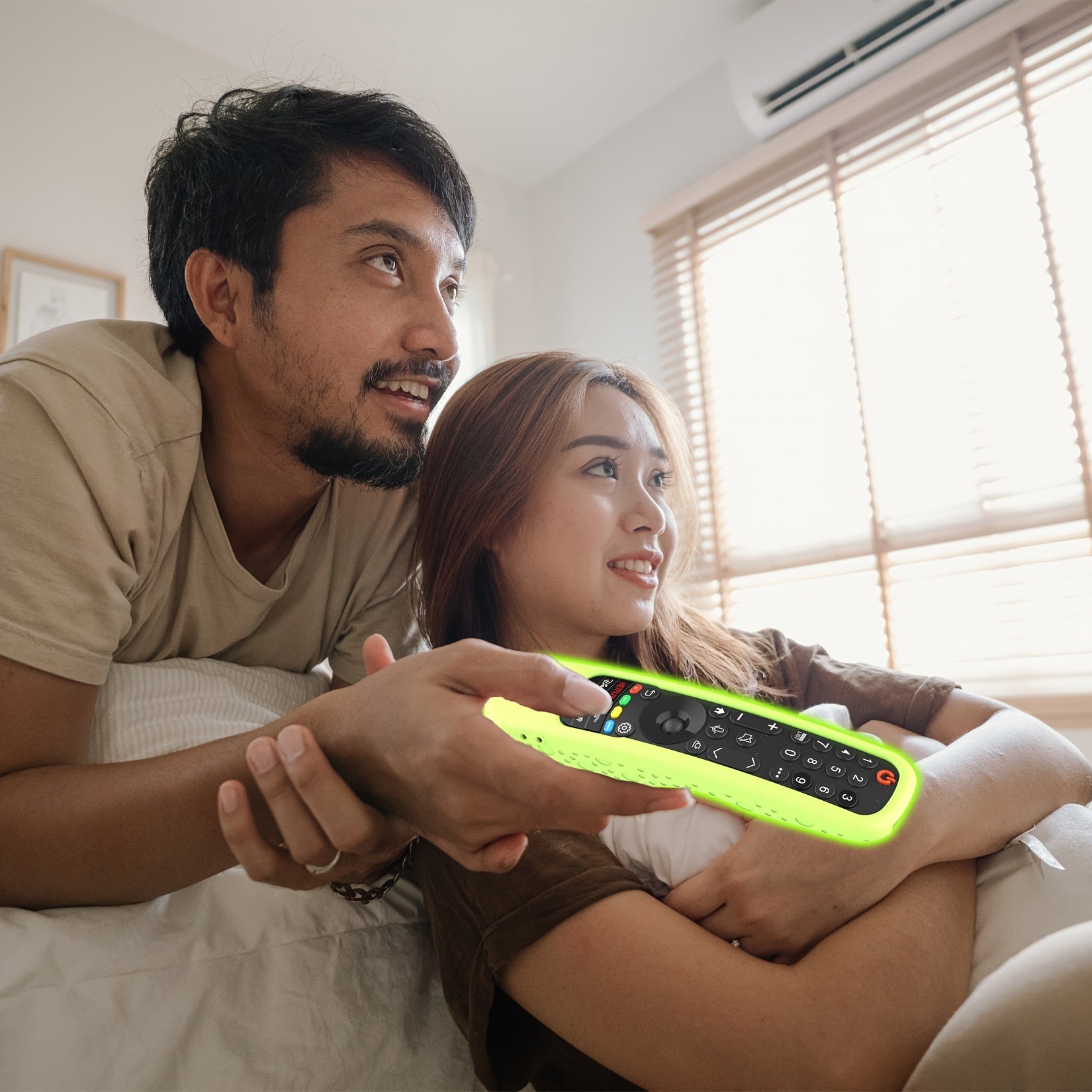 Universal Silicone Remote Control Cover for Magic TV 2024 Model Anti-Slip Glow-in-the-Dark