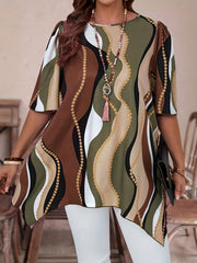 Women's Casual Polyester Blend Top with Round Neck Short Sleeves Digital Print for Spring and Summer