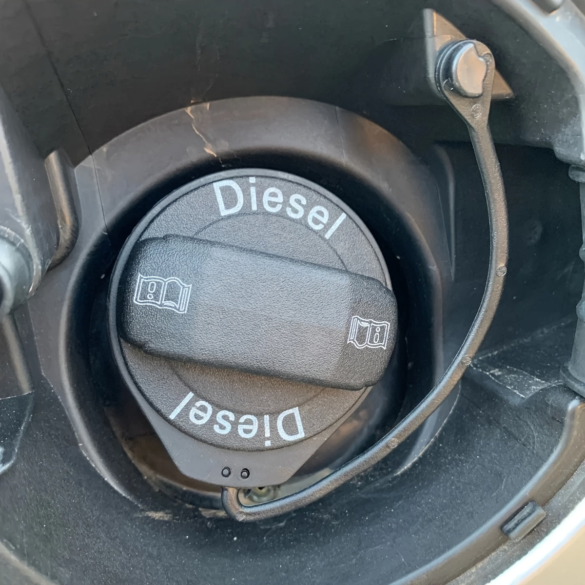 Universal Fuel Tank Cap Cover Cable Band Rope for Car Fuel System