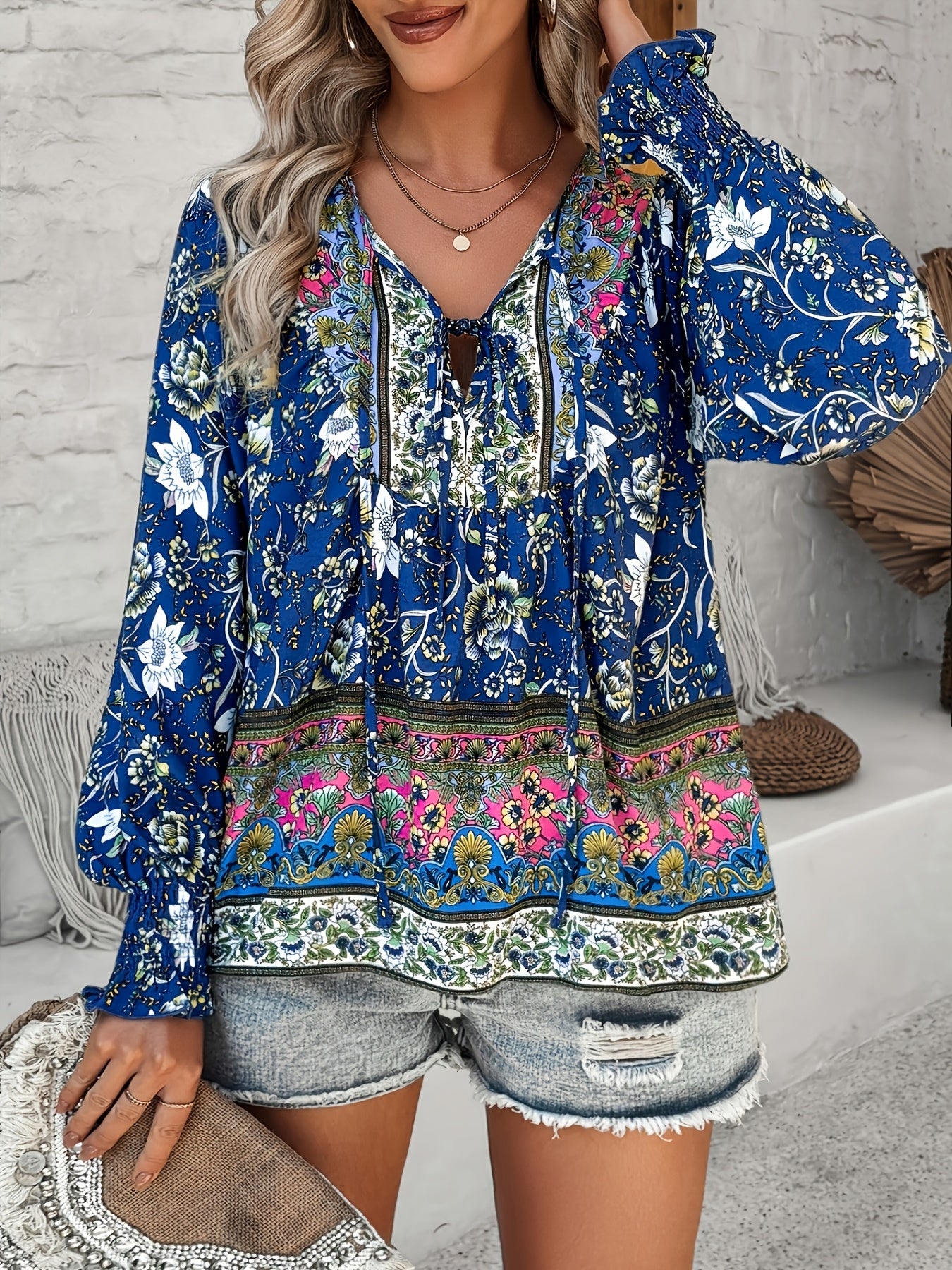 Plus Size Women's Floral Print Long Sleeve Blouse with Smocked Cuffs