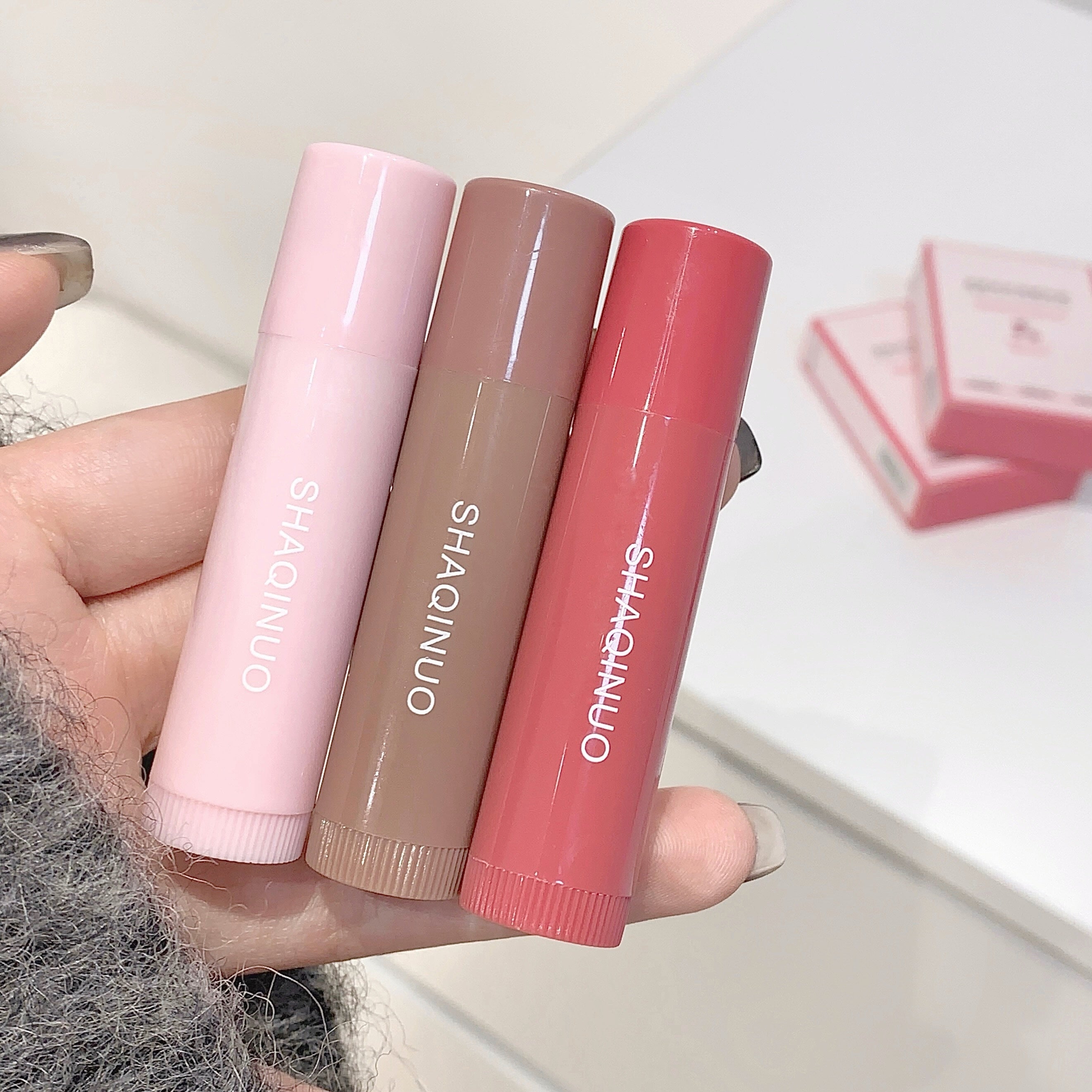 Bálsamo labial de mujer 3 colores agua brillo hidratante anti-escamoso de alto brillo