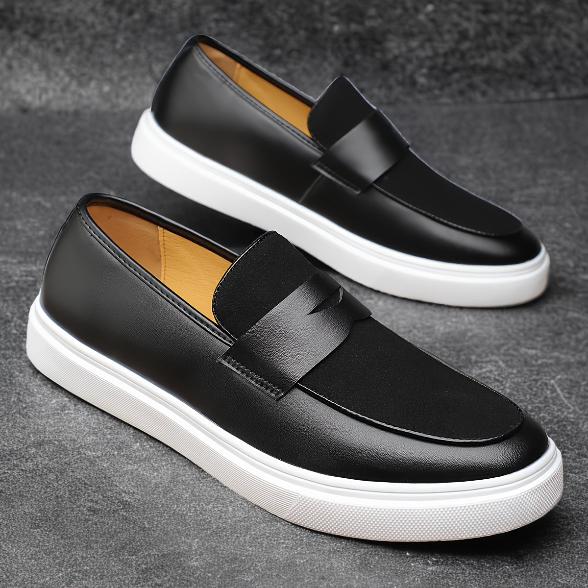 Men's PU Slip-On Dress Shoes Solid Color Low Top Round Toe All-Season