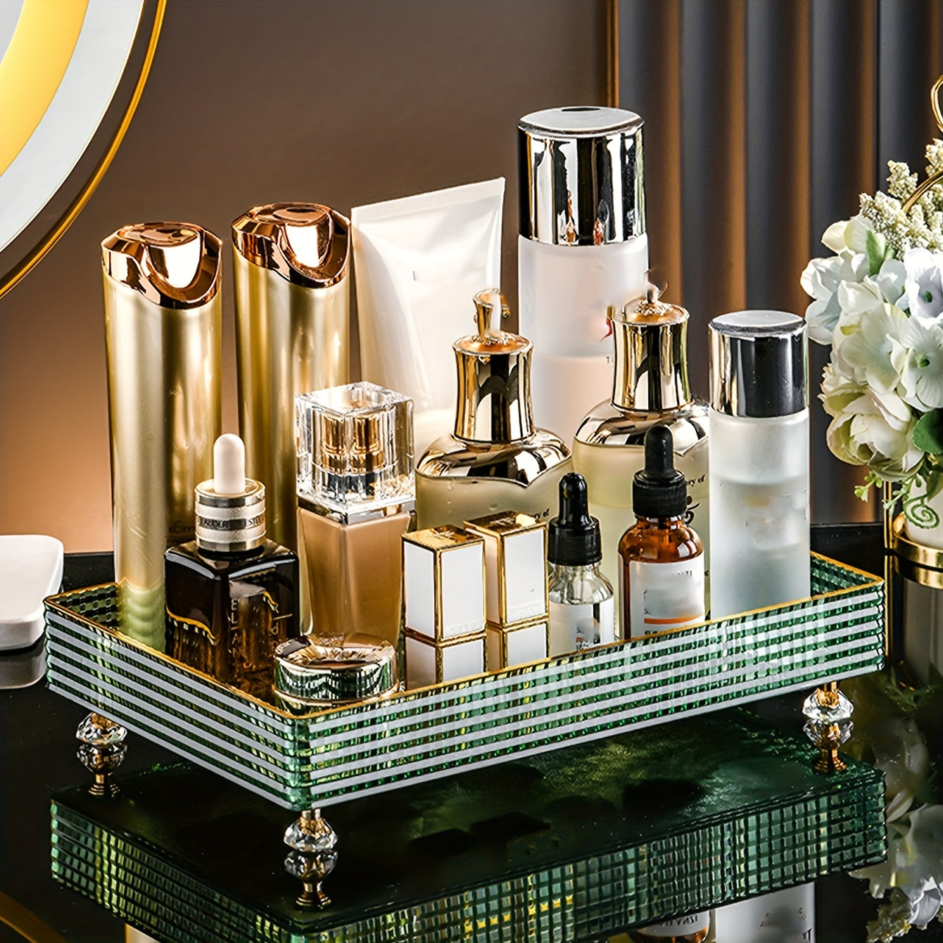 Kosmetika saqlash uchun stol usti tishli va parfyumeriya hamda makiyaj uchun hamma uchun qulay saqlash tashkilotchisi