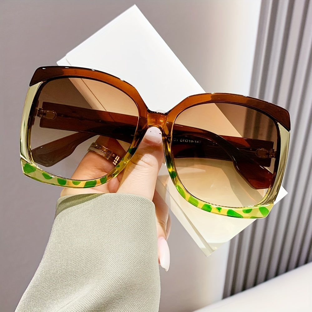 Oversized Unisex Y2K Fashion Glasses with Gradient Lenses and Composite Frame