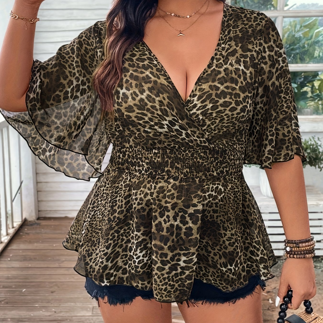 Plus Size Women's Floral V-Neck Blouse Short Sleeve Black Blue Summer Vacation