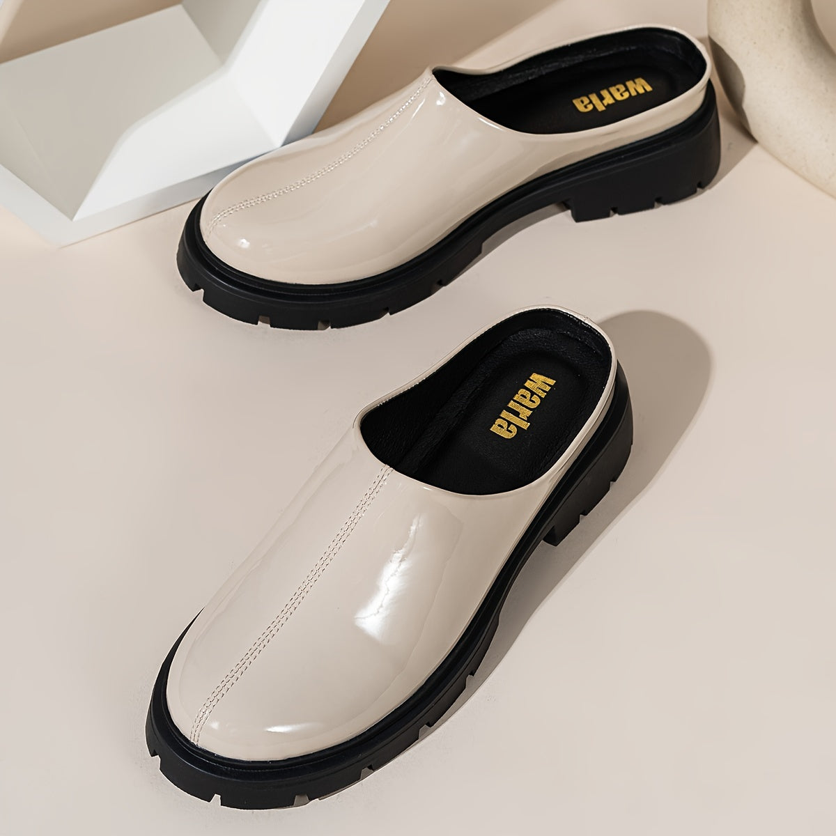 Ayollar uchun bir rangli slayd sandalki, kundalik yopiq barmoqli, yozgi oyoq kiyimlari