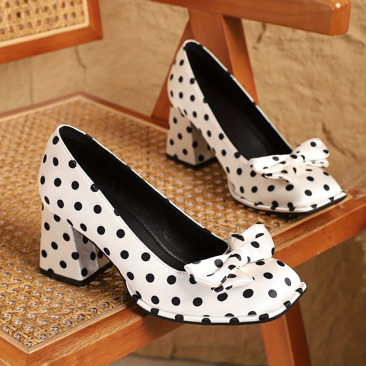 Ayollar uchun polka nuqta Mary Jane poyabzal, bog'lamli kvadrat barmoqli, blok poyabzal, qulay oyoq kiyimlar, turli ranglarda