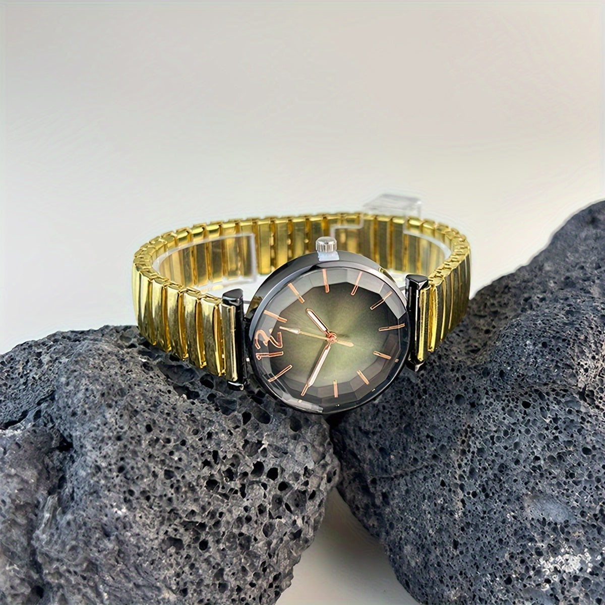 Women's Quartz Watch with Multi-Colored Elastic Strap and Dial