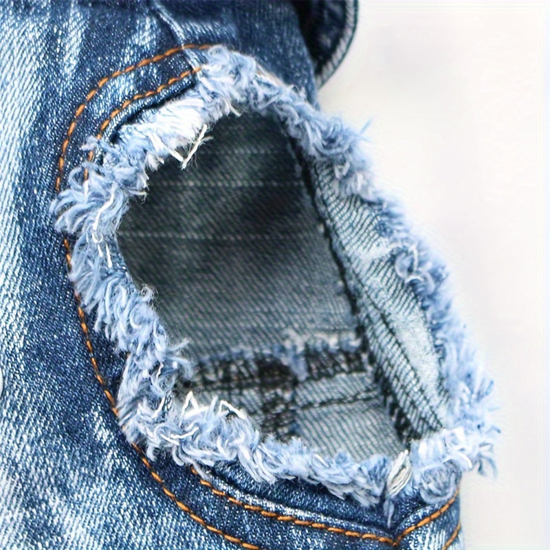 Жилет с двумя ремнями и зажимом для сцепления разработан для маленьких собак, таких как бишоны, тедди и померанцы, подходит для весны и осени, но может обнажать заднюю часть крупных собак.