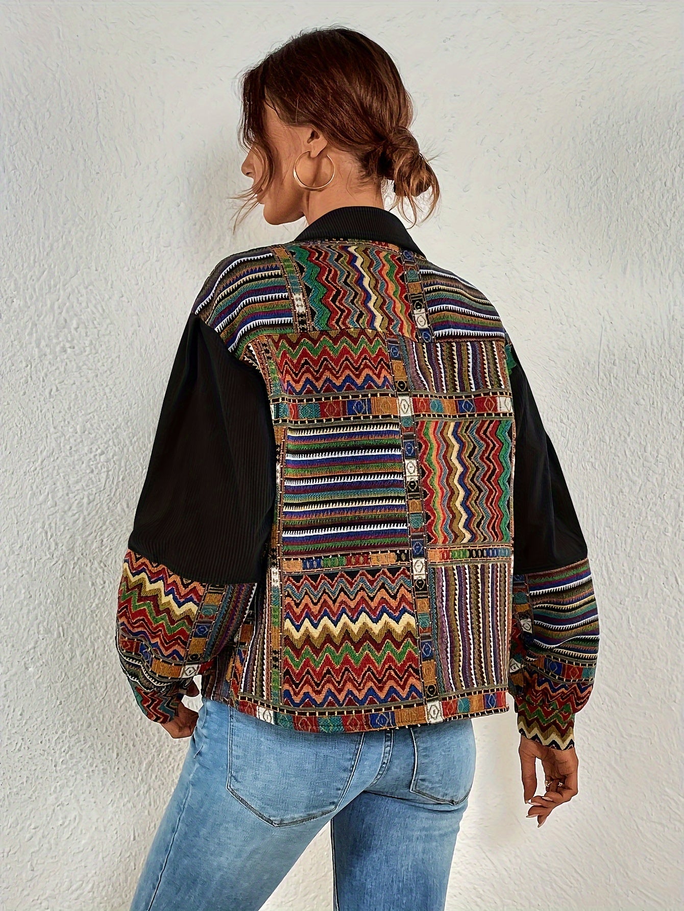 Ayollar uchun korduroy kurtka, bosma yelkalari bilan, nafis yaka, rangli blok naqshi, tugma tafsiloti, polyester, bahor/kovak tasodifiy tashqi kiyim