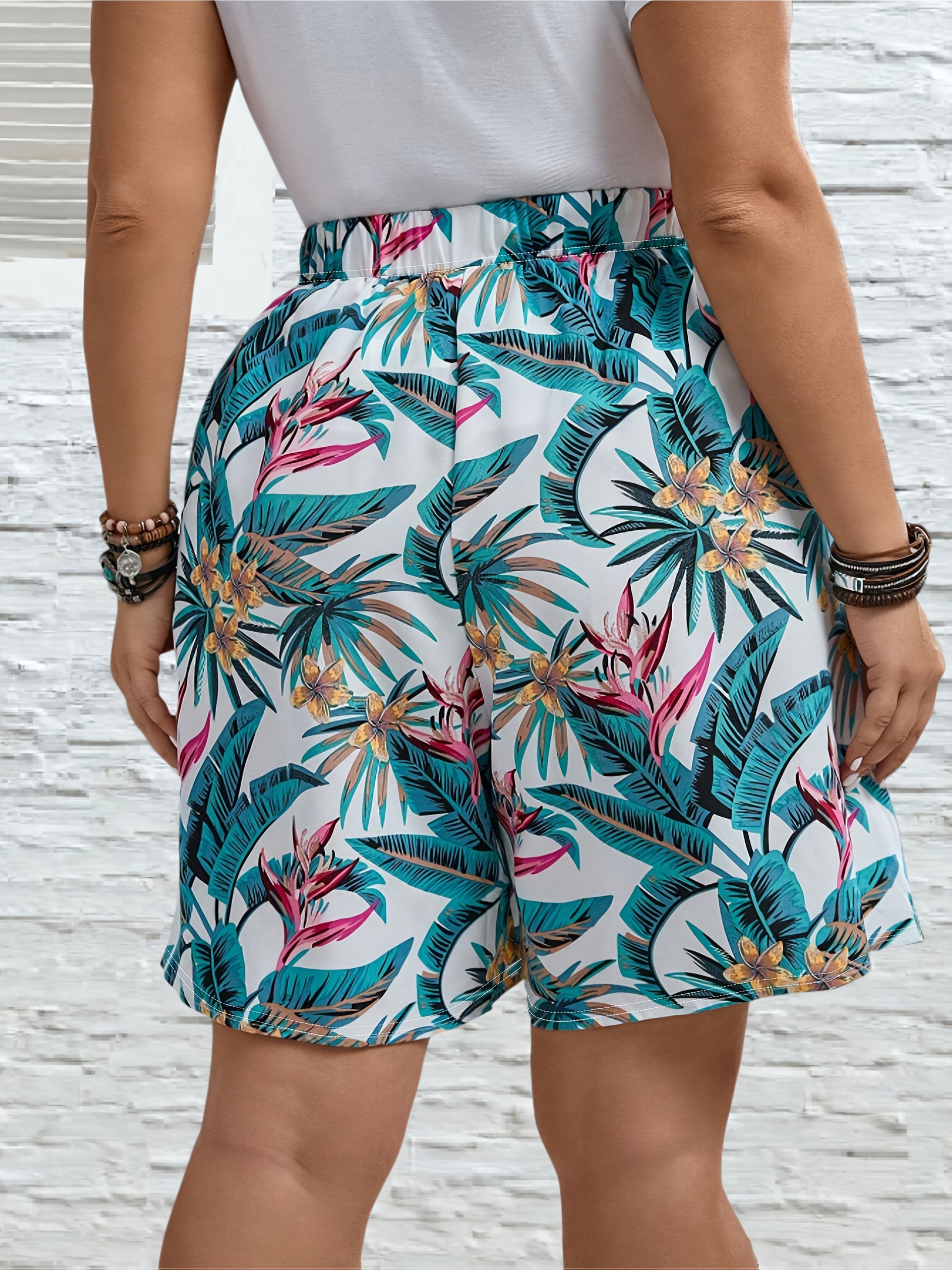 Women's Tropical Print Shorts with Pockets Loose-Fit Summer Vacation Comfortable Stylish