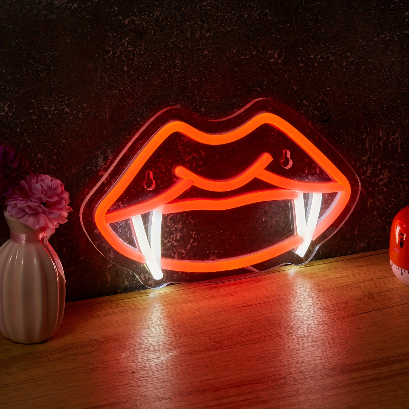 Neon Light Backboard Design with Teeth and Fangs for Man Cave Decoration USB Powered