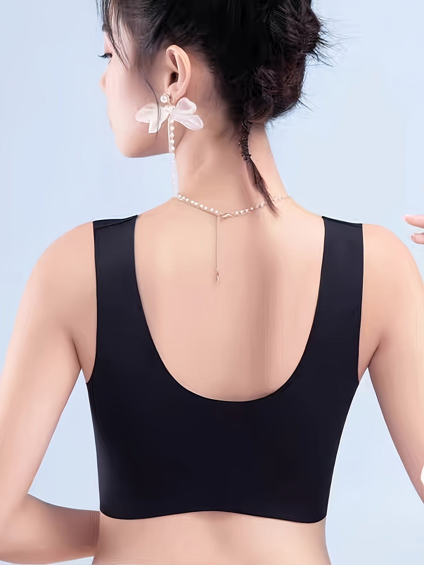 Women's Seamless One-Piece Bra with No Rims, Back Support, and Breast Binding