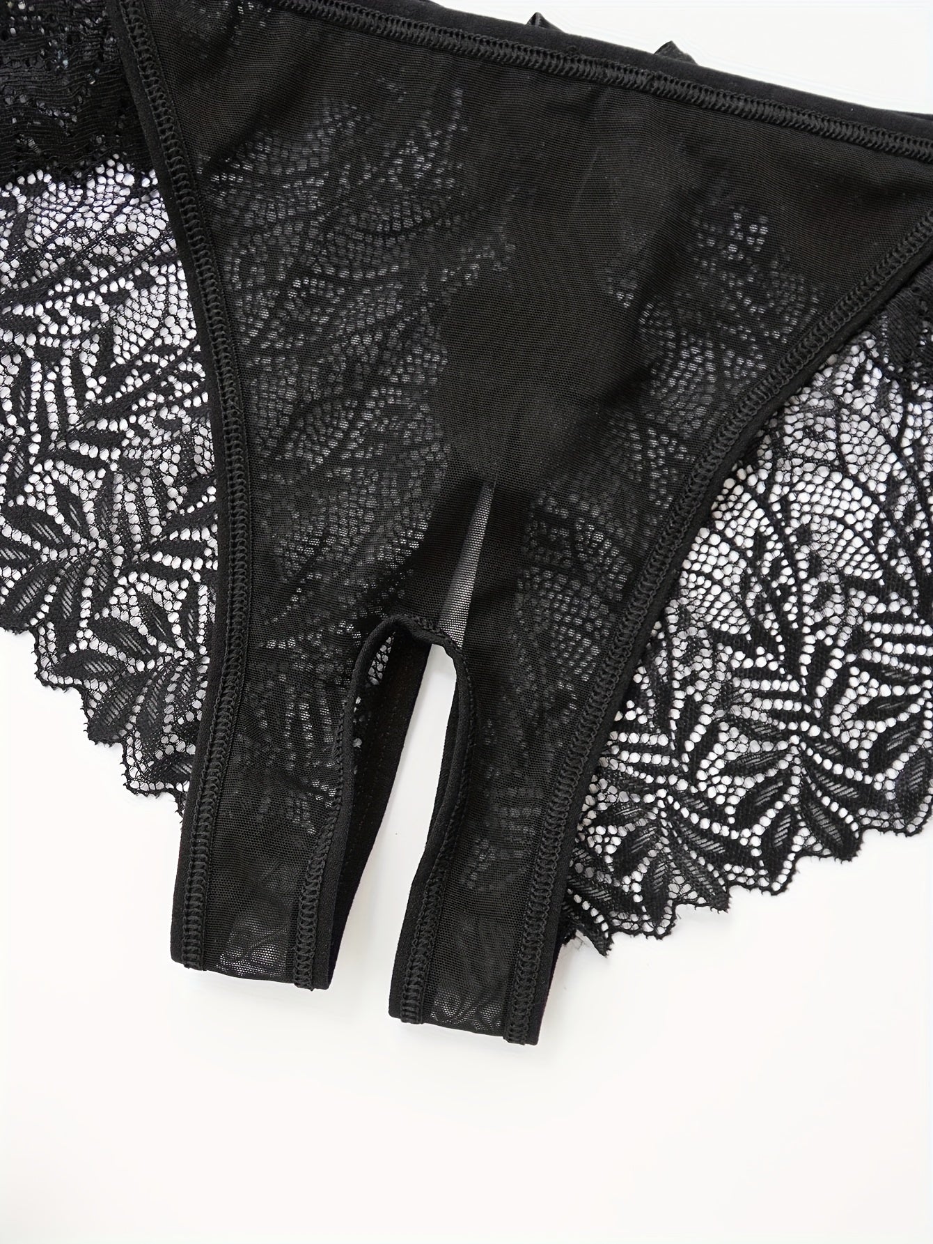 Women's Crotchless Lace Briefs with Butterfly Design and Bow Solid Color Lingerie