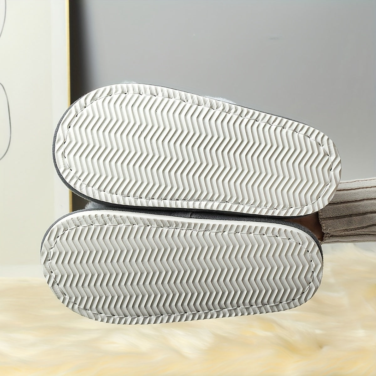 Women Plush Slip-On Slippers Soft Pink Faux Fur EVA Sole All-Season Comfort