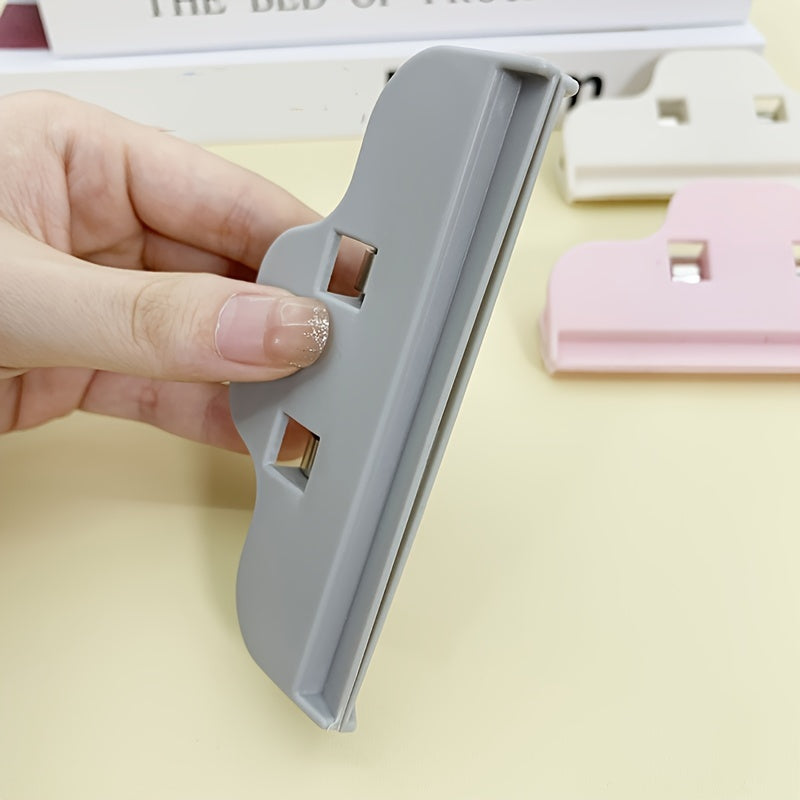 Set of 3 or 5 Plastic Food Sealing Clips for Snacks and Food Bags