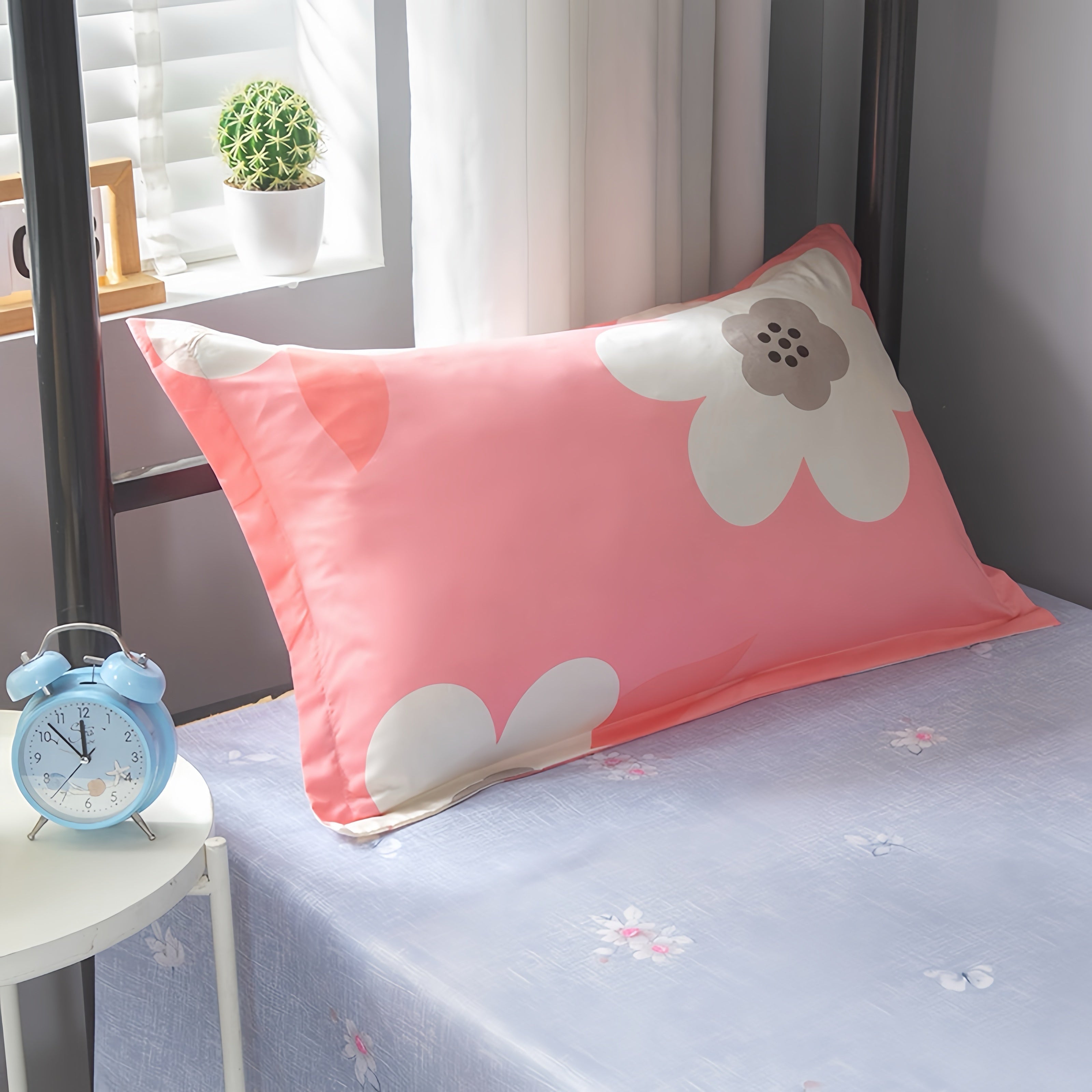 Nordic Floral Print Pillowcase Soft Breathable Deep Pocket Stain Resistant