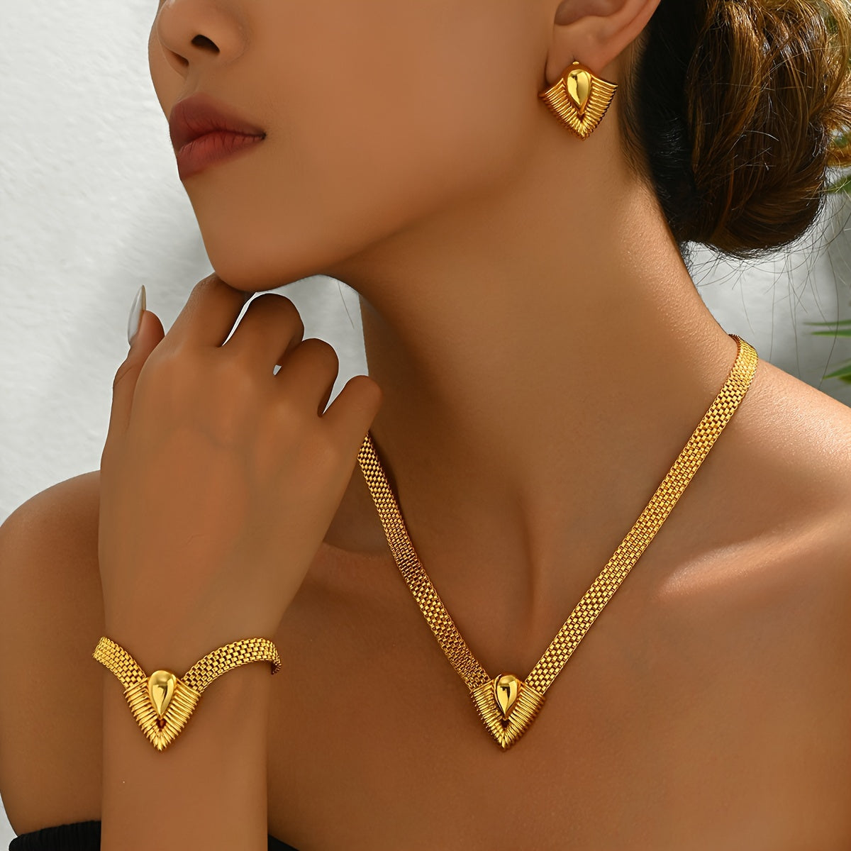 Vintage Tribal Style Geometric Jewelry Set with Necklace Bracelet Earrings 18K Gold Plated Copper