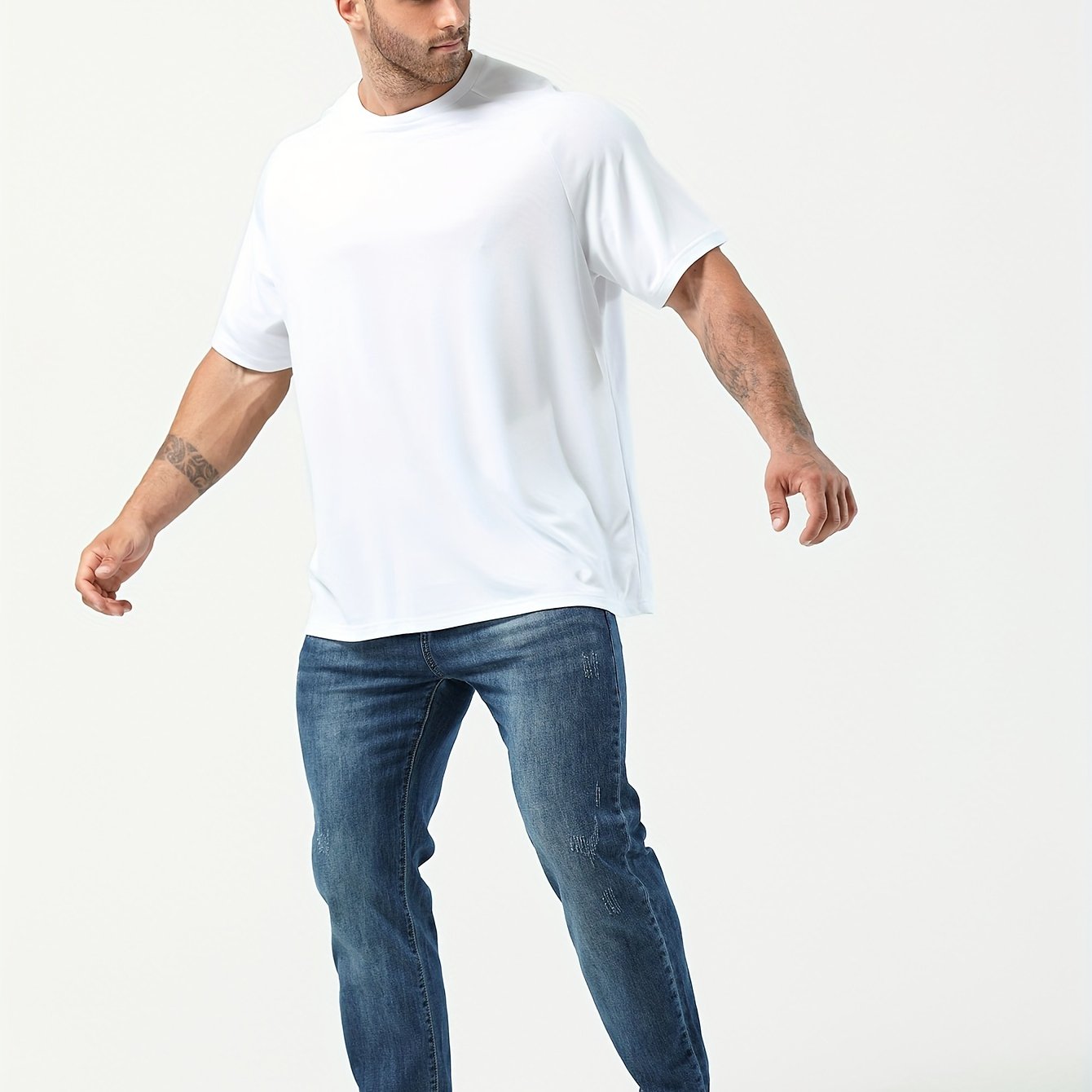 Men's Oversized Solid Polyester T-Shirt for Sports and Fitness Quick Dry Breathable Big & Tall