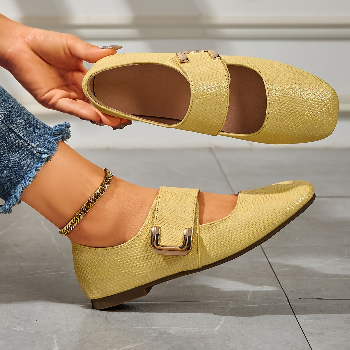 Women's Mary Jane Flats Square Toe Non-Slip Soft Sole Casual Shoes in White Beige Yellow