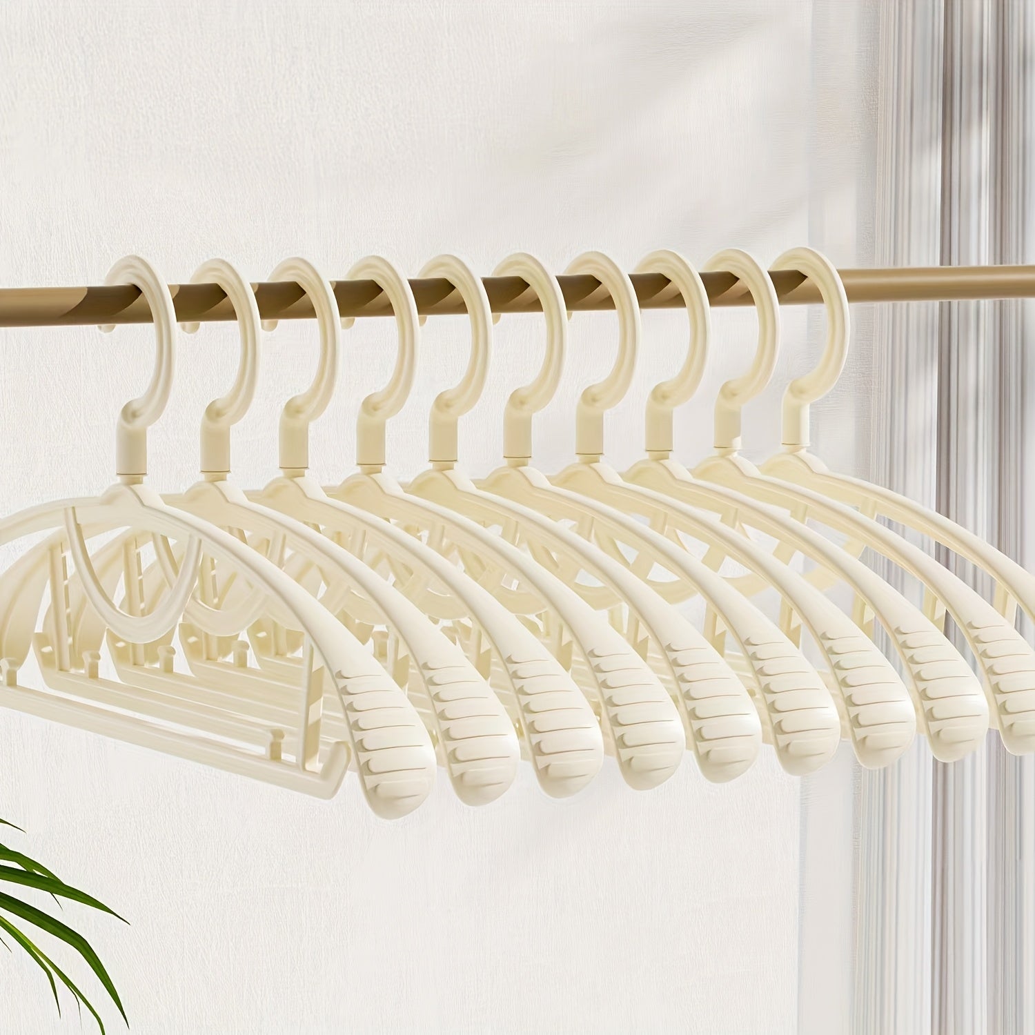 Set of 10 Non-Slip Plastic Clothes Hangers with Wide Shoulders Space-Saving Drying Racks
